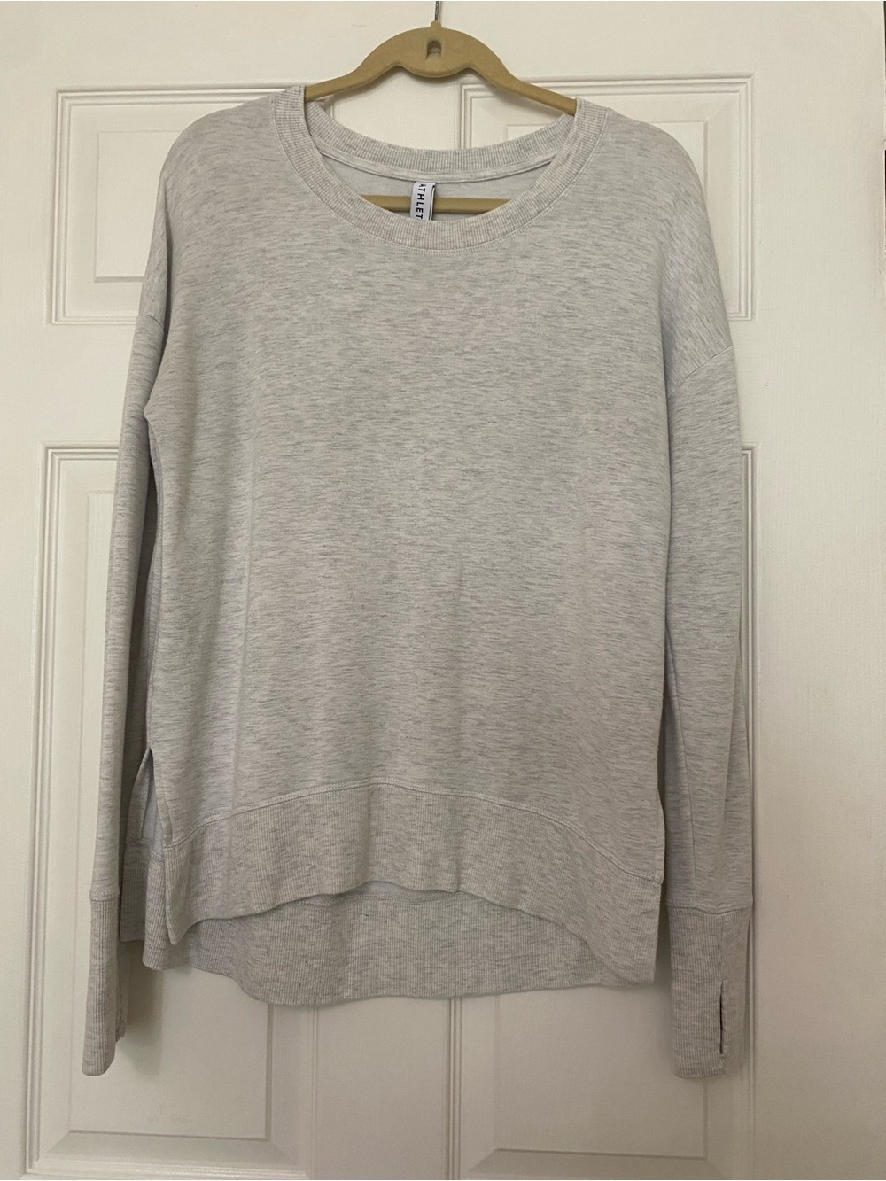 Athleta Balance Pullover. Size small. Light heater gray color.